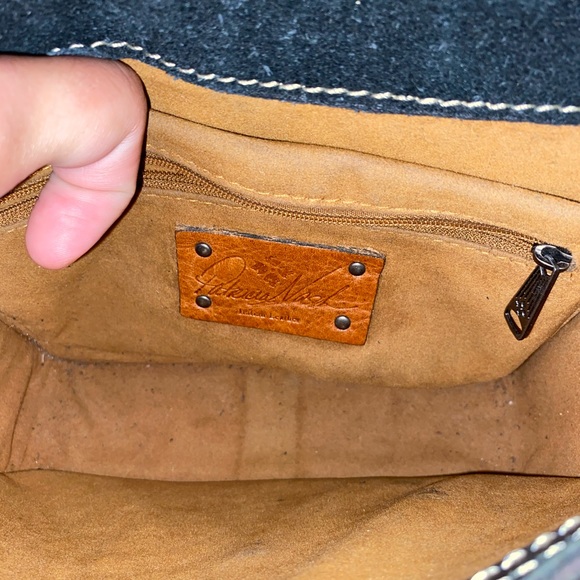 Patricia Nash Marciano Flap Crossbody Bag - Picture 4 of 6